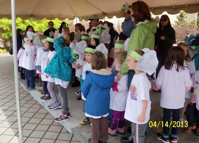 Harmony Road Zoo Performance