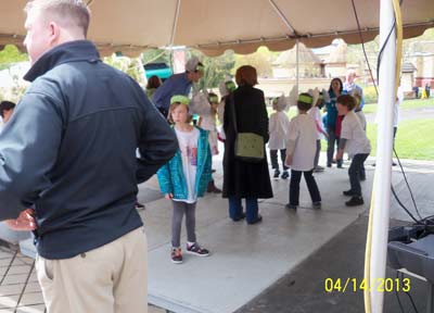 Harmony Road Zoo Performance